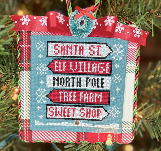 Signs of Christmas by Small Town Needleworks