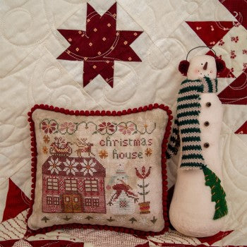 Christmas House from Pansy Patch Quilts and Stitchery