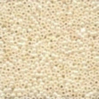 Mill Hill 40123 Cream Petite Glass Seed Beads